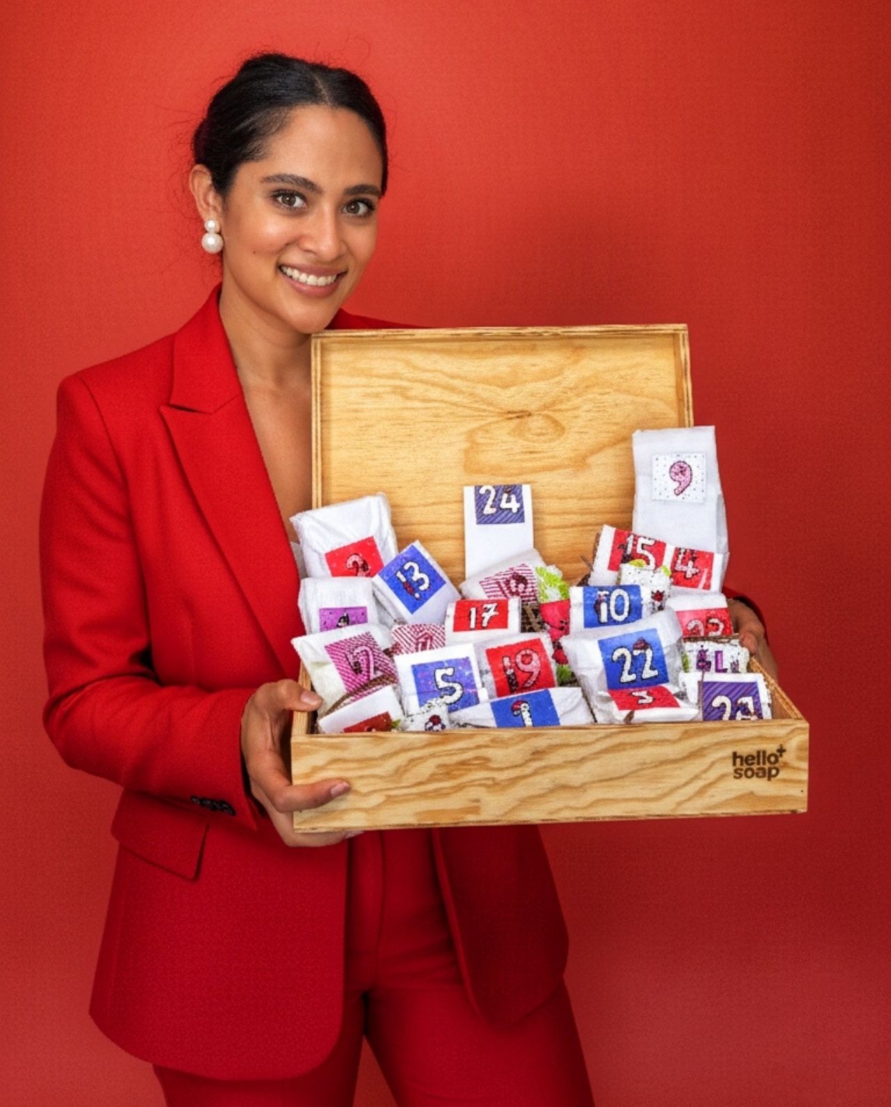 navidad hello soap 2025